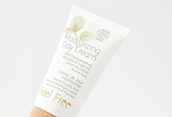 کرم روز مرطوب کننده فیل فری